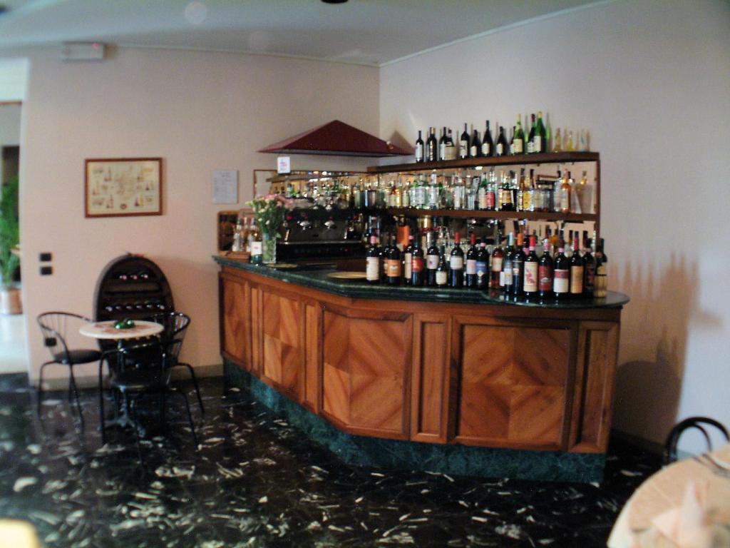 Hotel Savoia E Campana Монтекатини Терме Екстериор снимка