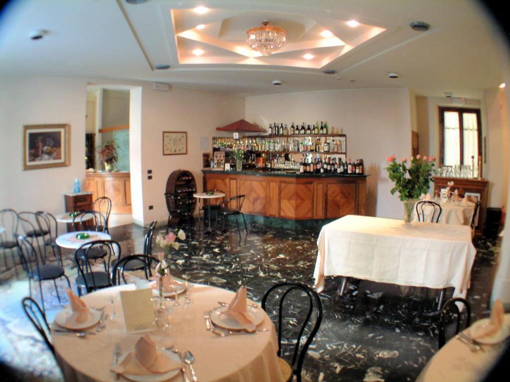 Hotel Savoia E Campana Монтекатини Терме Екстериор снимка