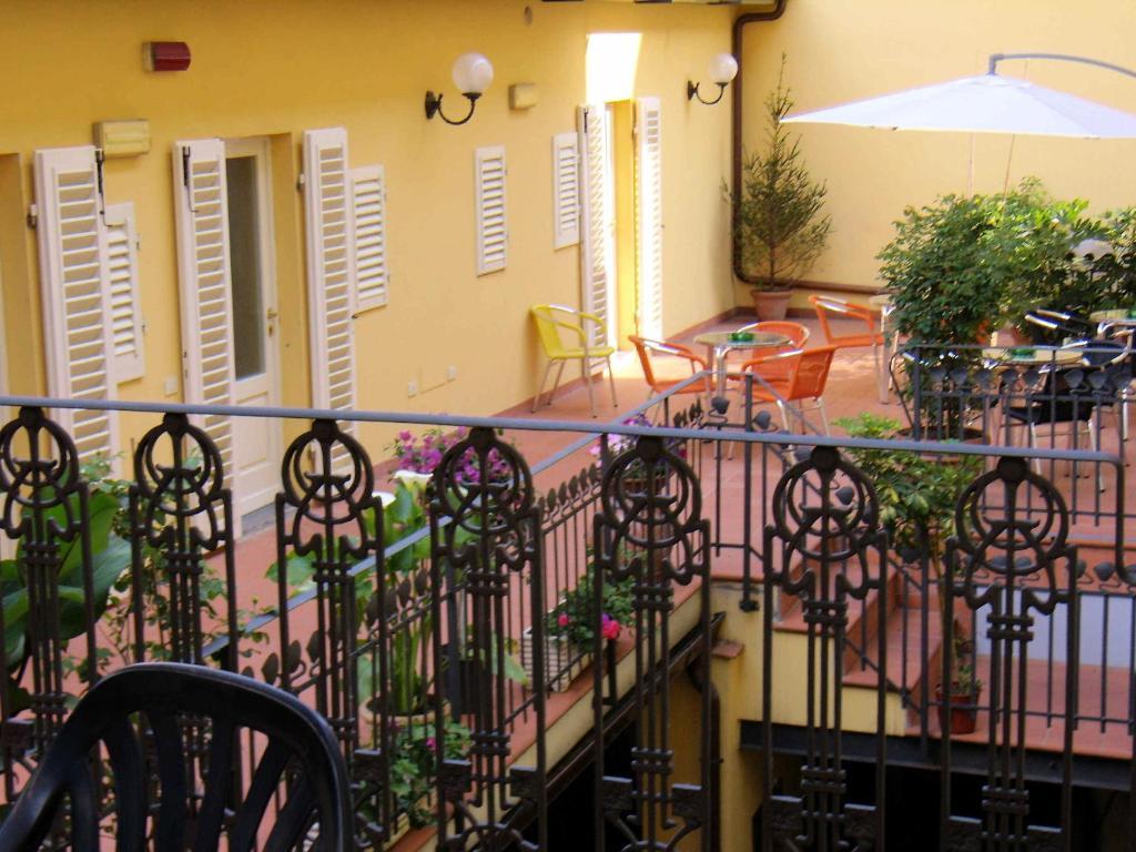 Hotel Savoia E Campana Монтекатини Терме Екстериор снимка